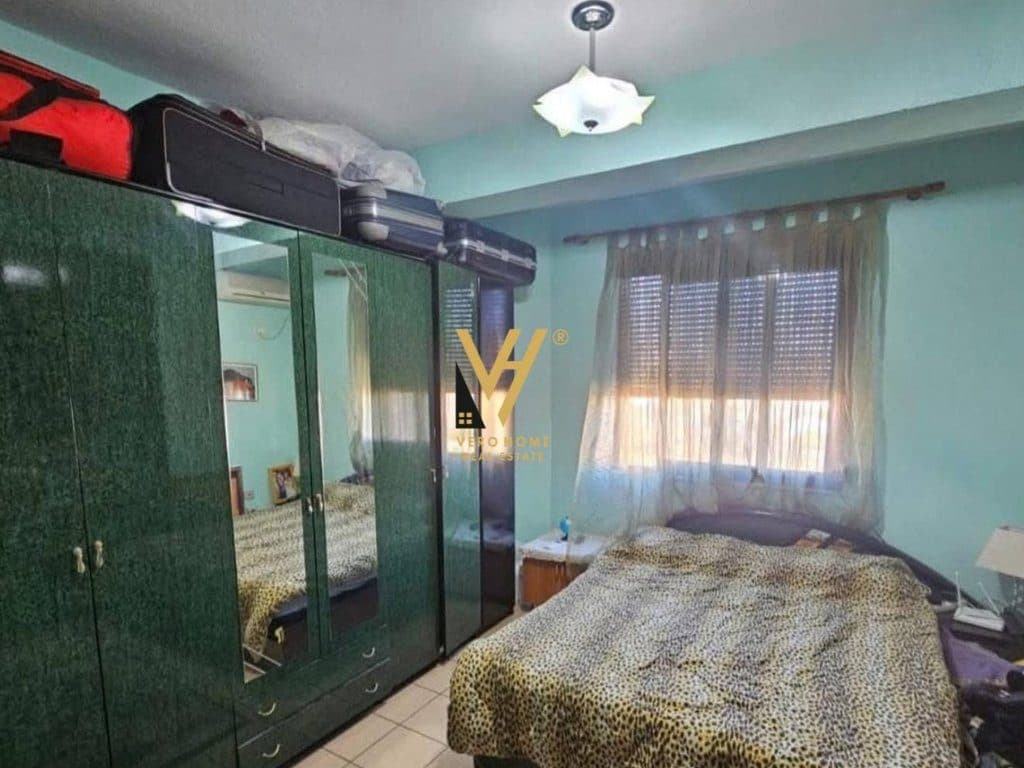 JEPET APARTAMENT 2+1 ME QIRA TE RR.KATER DESHMORET 55.000 LEKE 4
