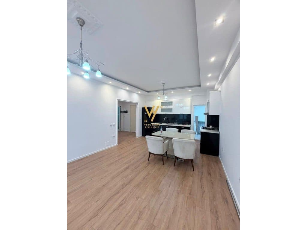 SHITET APARTAMENT 2+1+2+2BLK TE KOPSHTI ZOOLOGJIK 258.000 EURO