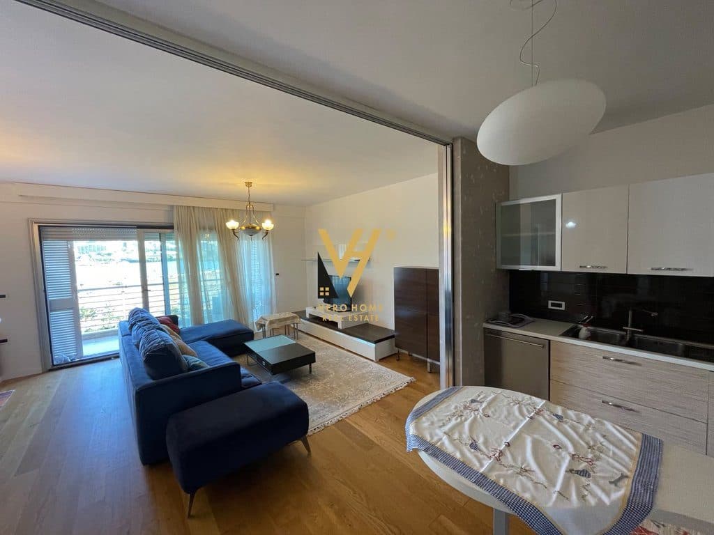 JEPET APARTAMENT 2+1+2 ME QERA TE LIQENI ARTIFICIAL 1.200 EURO