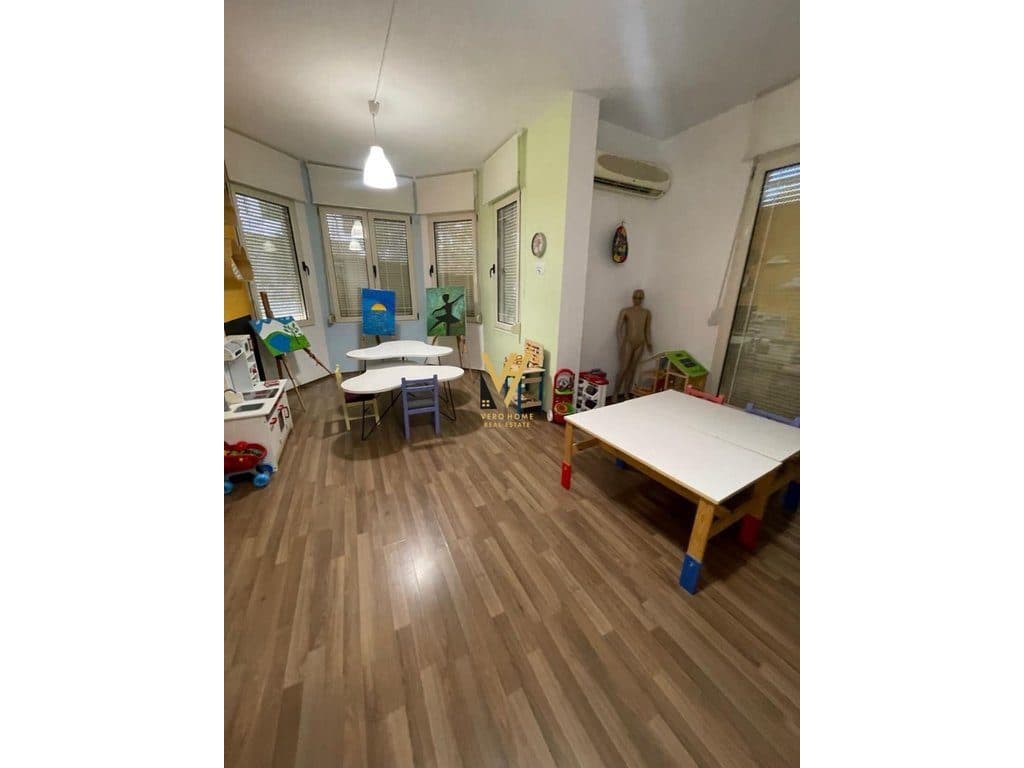 JEPET VILE TRE KATESHE ME QERA TE RRETHRROTULLIMI NE SAUK 3.000 EURO 2