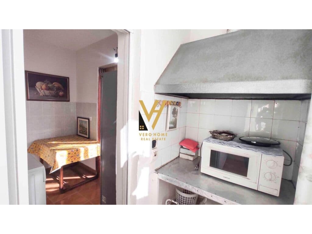 Jepet Apartament 2+1+ballkon me qera te Shkolla e Kuqe 78 m2 2