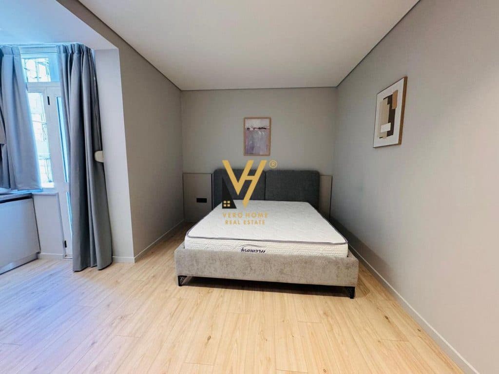 JEPET APARTAMENT ME QIRA E NDARE NE 3 GARSONIERE NE QENDER 190.000 LEKE 3