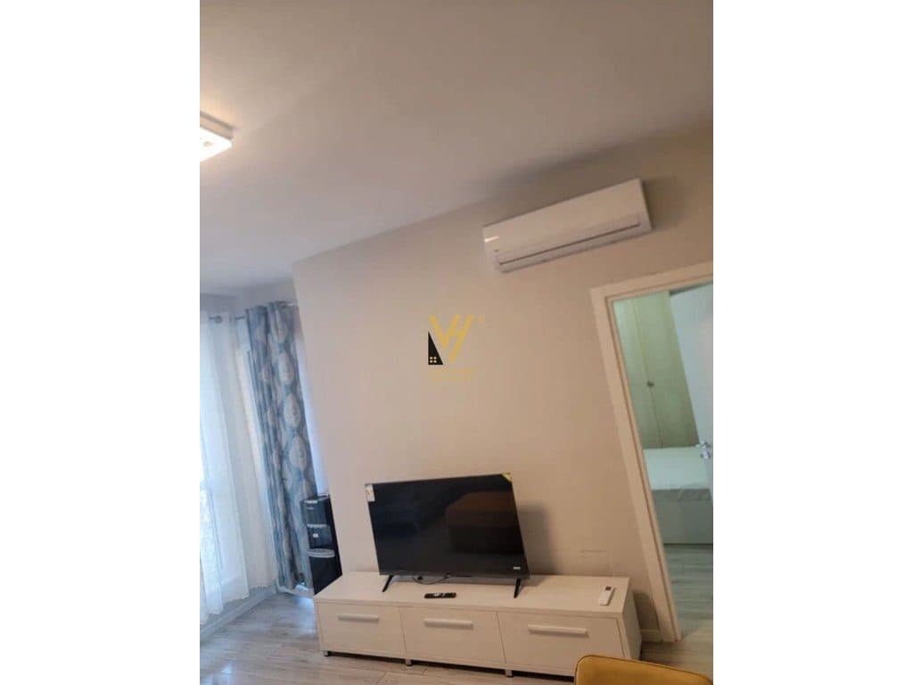 JEPET APARTAMENT 1+1+BLK ME QERA TE KOMUNA E PARISIT 730 EURO 3