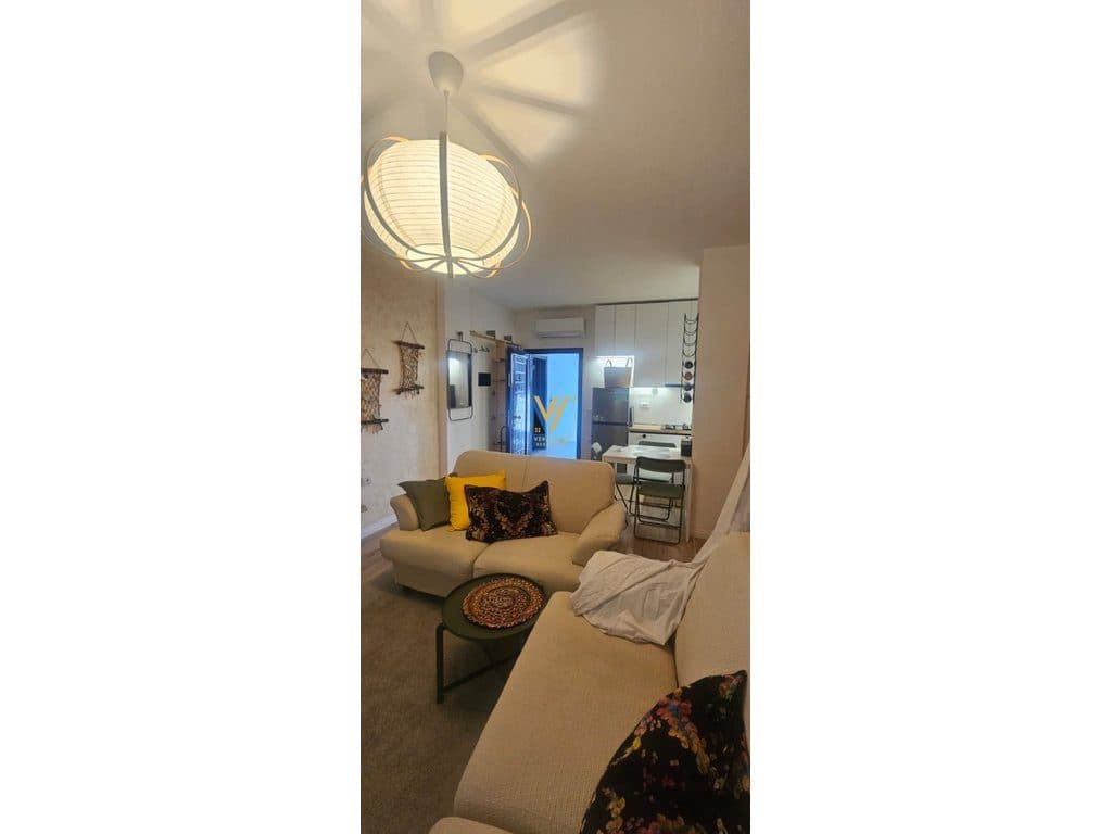 SHITET GARSONIERE 41 M2 NE GOLEM 53.000 EURO 3