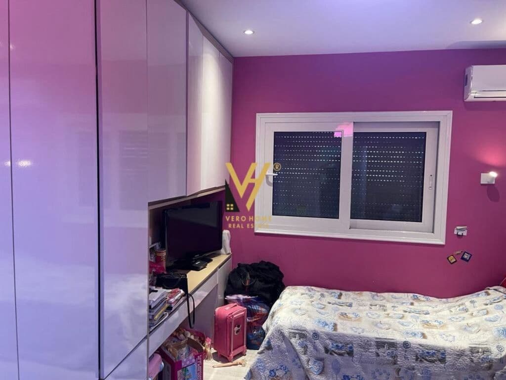 Shitet Apartament 2+1+ballkon te Rruga Myslym Shyri 110 m2 3