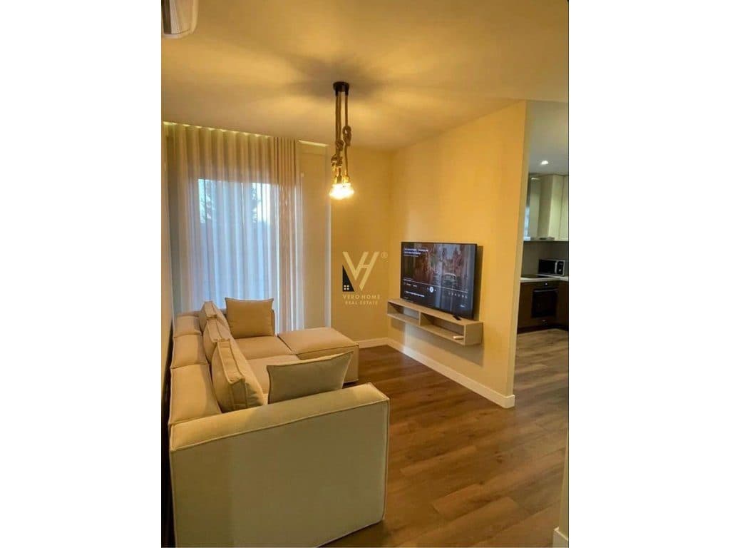 JEPET APARTAMENT 2+1+BLK ME QERA NE SELITE 70.000 LEKE