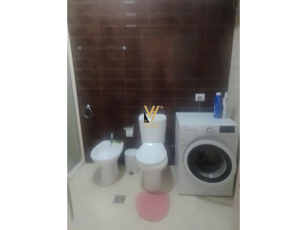 Jepet Apartament 2+1+ballkon me qera te Kodra e Diellit 85 m2 3