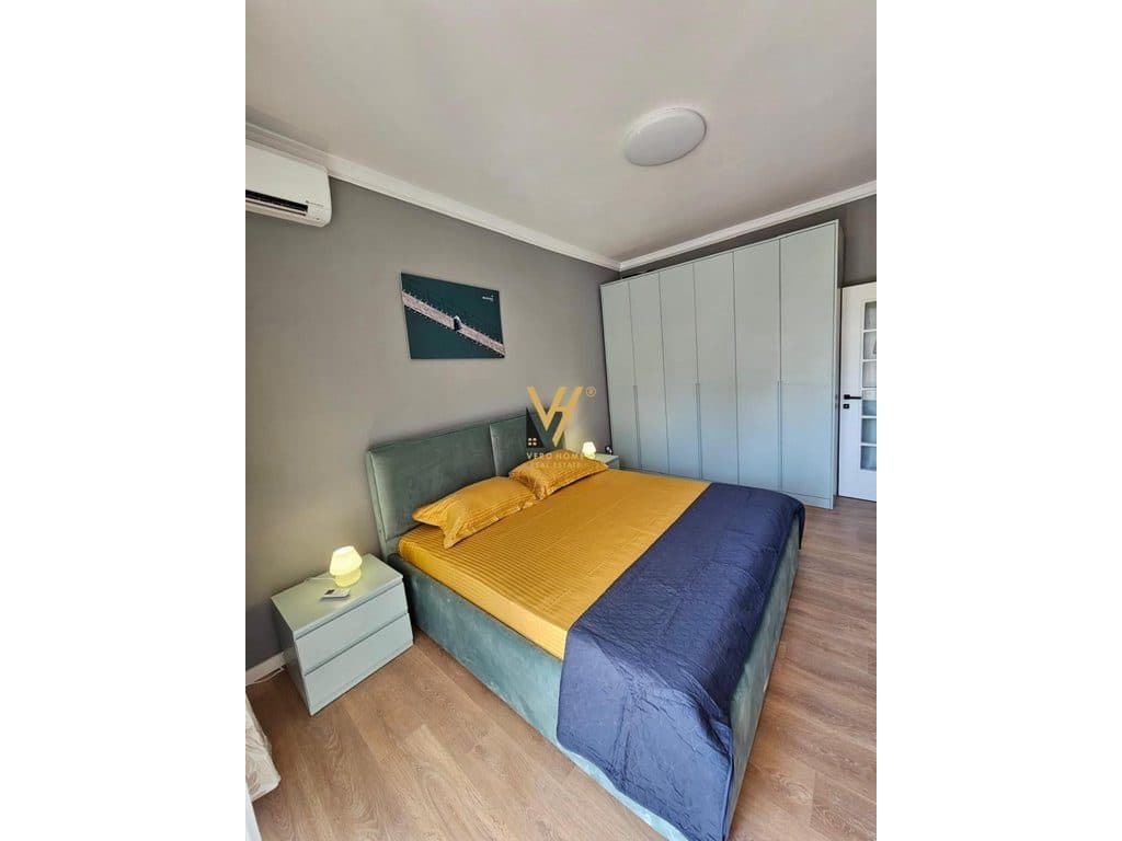 JEPET APARTAMENT 1+1+BLK ME QERA TE PAZARI I RI 60.000 LEKE 4