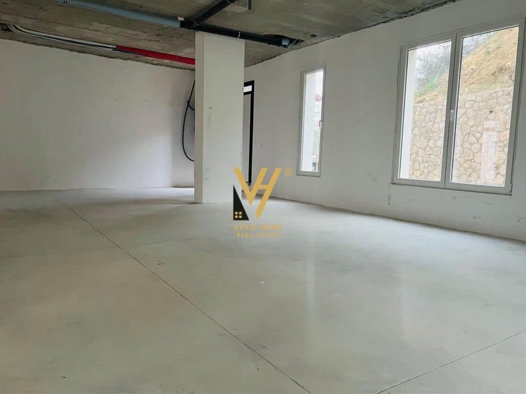 SHITET NJESI BIZNESI 300 M2 NE SELITE 800.000 EURO 3