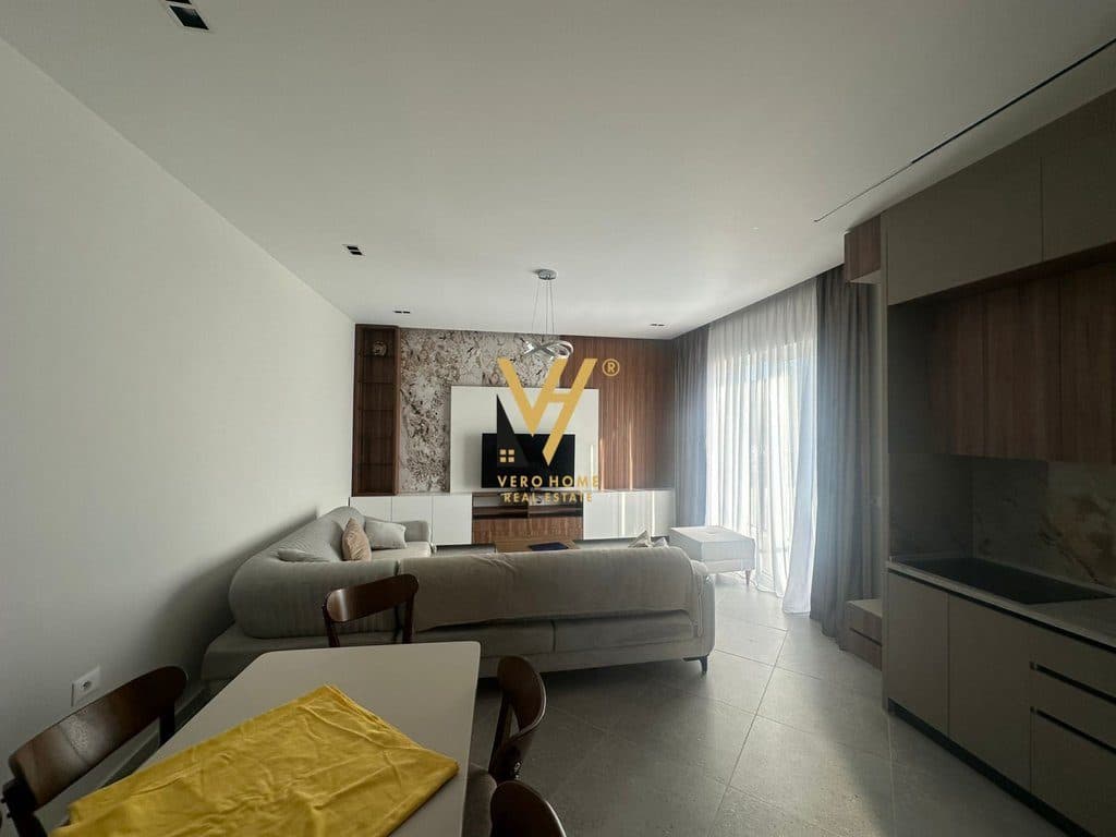 JEPET VILE DY KATE ME QERA TE RRUGA E VILAVE, LUNDER 1.500 EURO 3