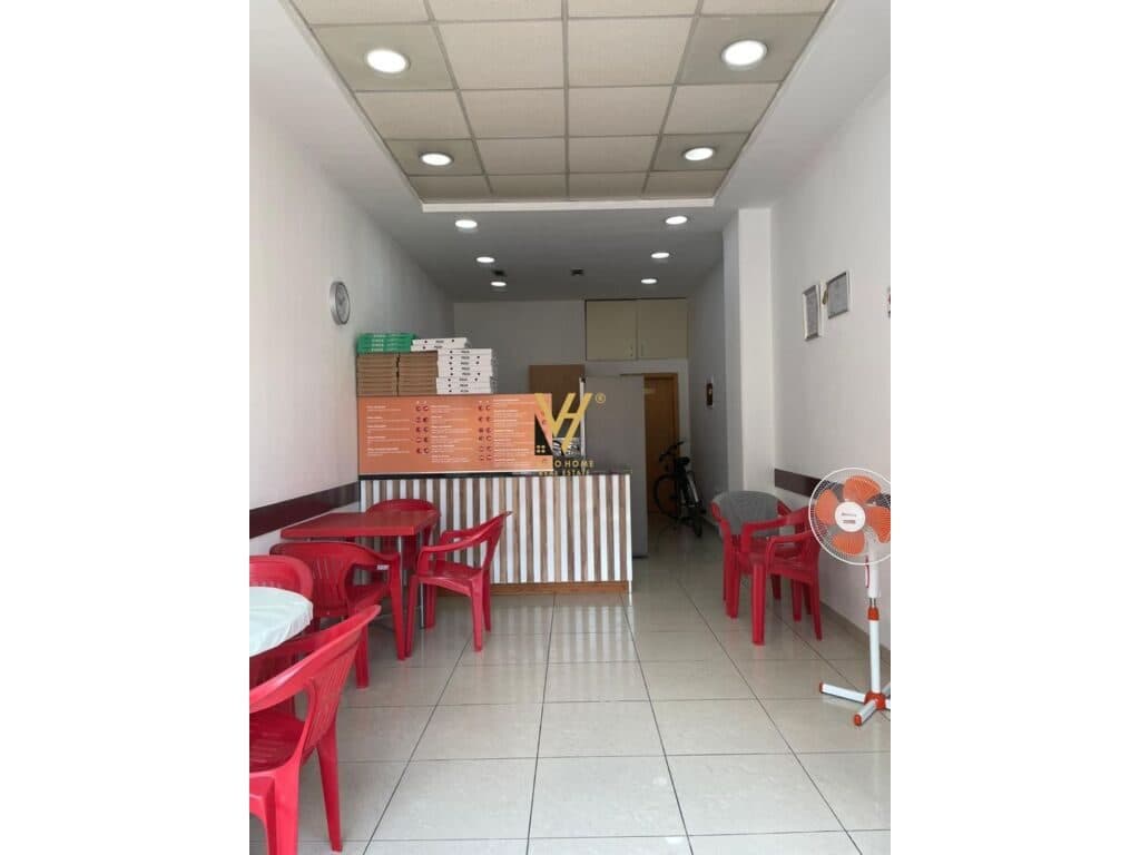 Jepet Ambient Biznesi me qera te Rruga e Dibres 50 m2