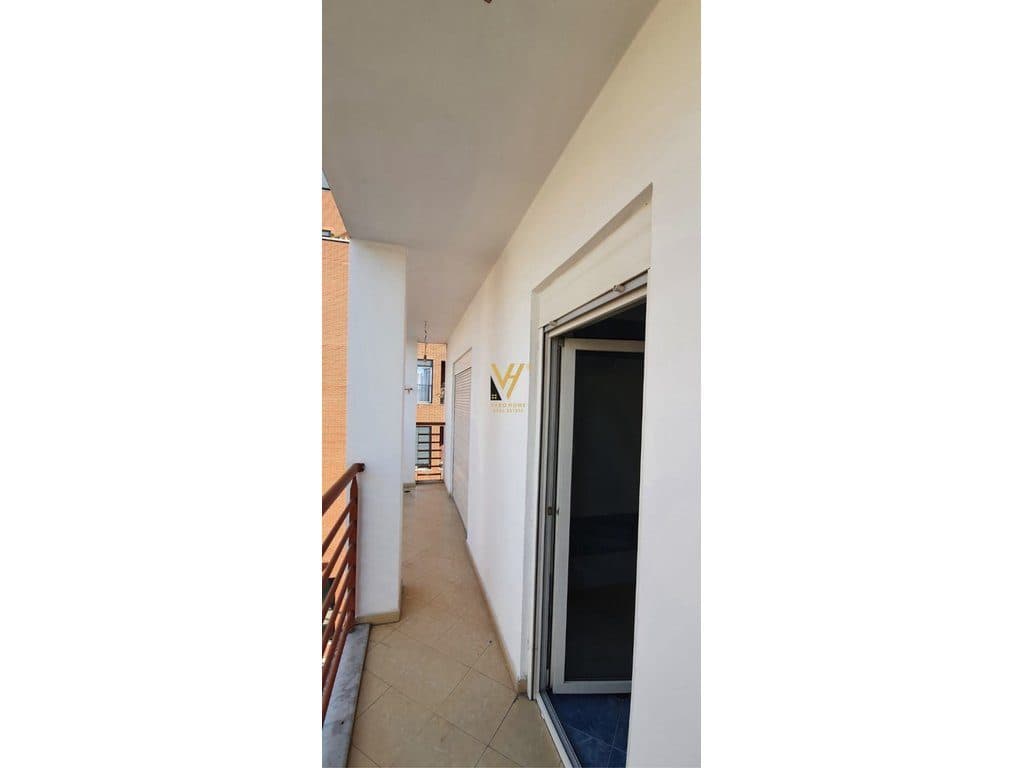 JEPET APARTAMENT 2+1 ME QERA TE ALI DEMI 550 EURO 4