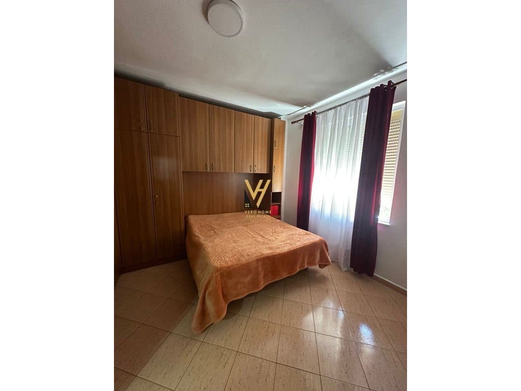 JEPET APARTAMENT 2+1+2 ME QERA TE KOMUNA E PARISIT 800 EURO 3