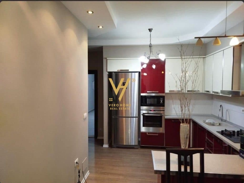 JEPET APARTAMENT 1+1+BLK ME QIRA NE YZBERISHT 47.000 LEKE 2