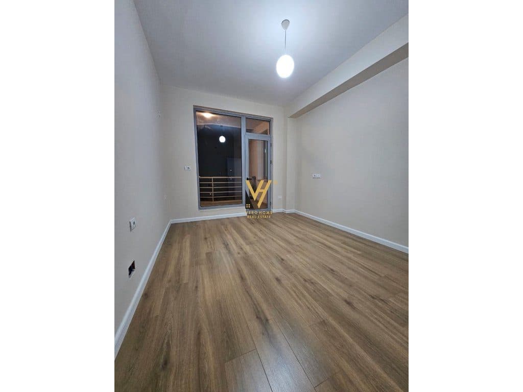 SHITET APARTAMENT 1+1 TE GLOBE, RRUGA E KAVAJES 170.000 EURO