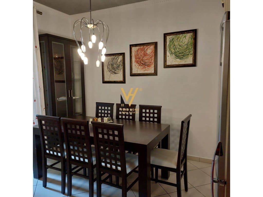 JEPET APARTAMENT 2+1+BLK ME QERA TE JORDAN MISJA 600 EURO 2