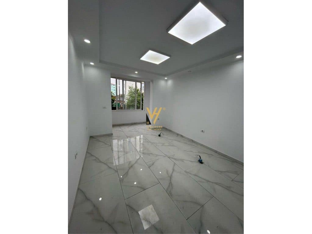 JEPET AMBIENT 48M2 ME QERA TE FARMACIA 10, RR.DIBRES 1.100 EURO