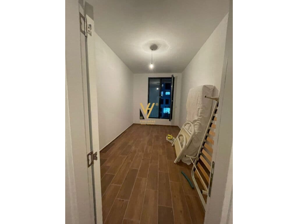 Jepet zyre me qera te Kompleksi Zirkon 140 m2 4