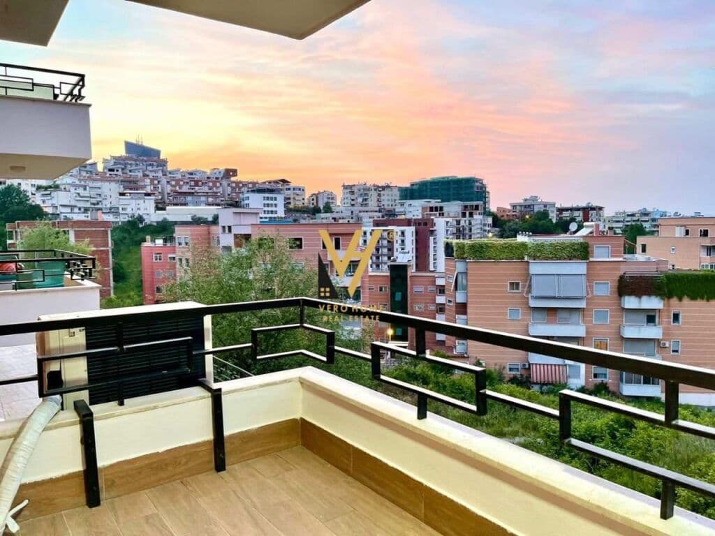 Shitet Apartament 2+1+2 te Kopshti Botanik 139 m2 3