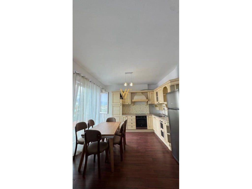 SHITET APARTAMENT 2+1+BLK TE KRISTAL CENTER 231.000 EURO 2