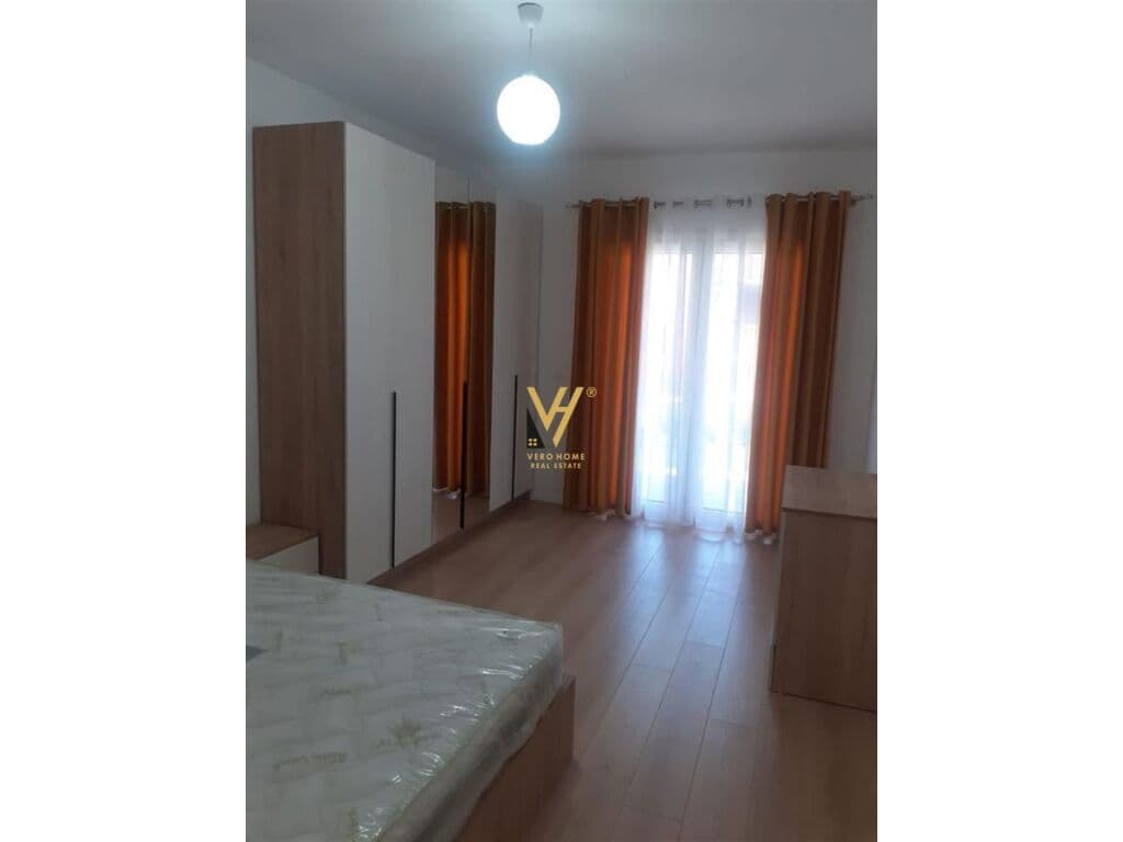Jepet apartament 2+1+blk te Kodra e Diellit 94 m2 4