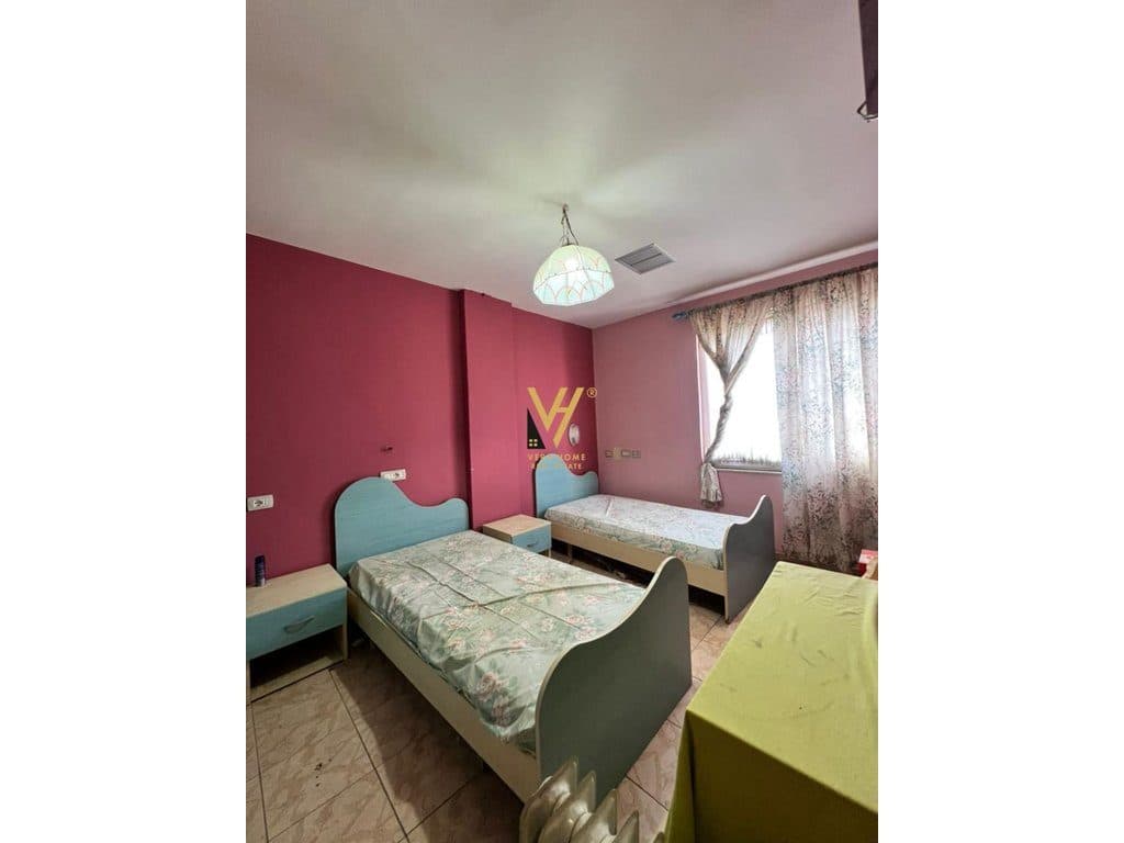 SHITET APARTAMENT DUPLEX 3+1+2 TE KODRA E DIELLIT 1, 335.000 EURO 4