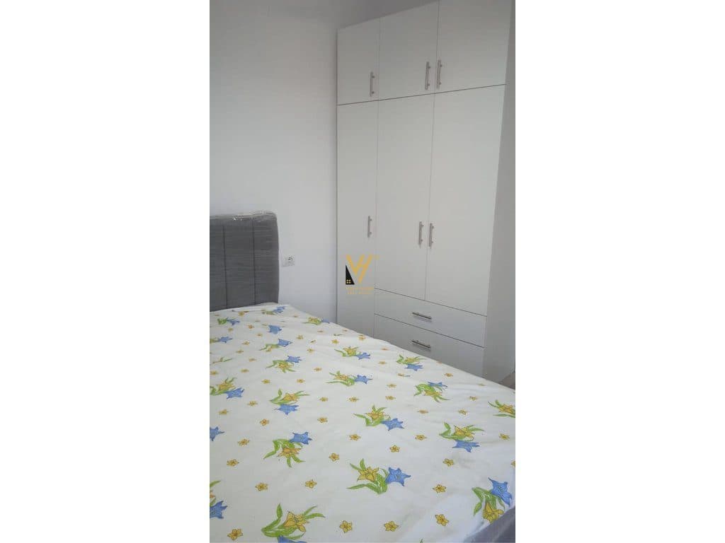 JEPET APARTAMENT 1+1+BLK ME QIRA TE UNIVERS CITY 40.000 LEKE 4