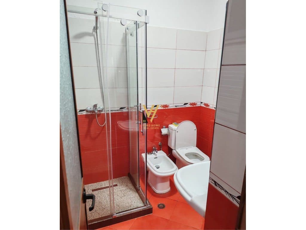 JEPET APARTAMENT 1+1+BLK ME QERA TEK 5 MAJI 50.000 LEKE 4