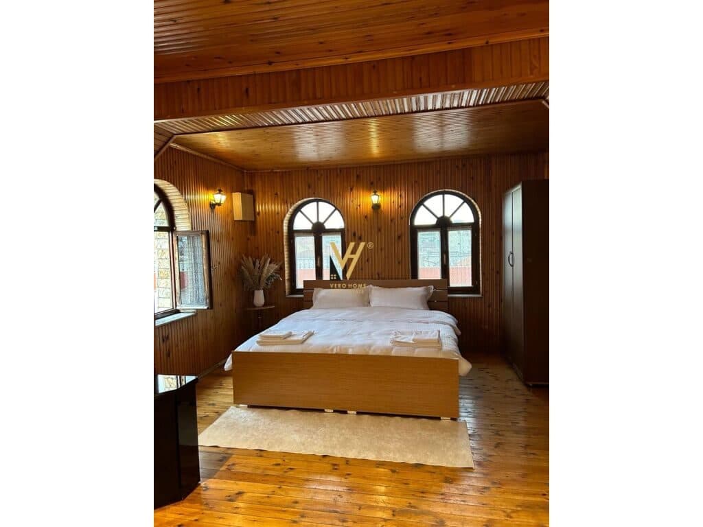 Jepet Apartament 3+1+verande me qera te Spitali Amerikan 2 80 m2 4