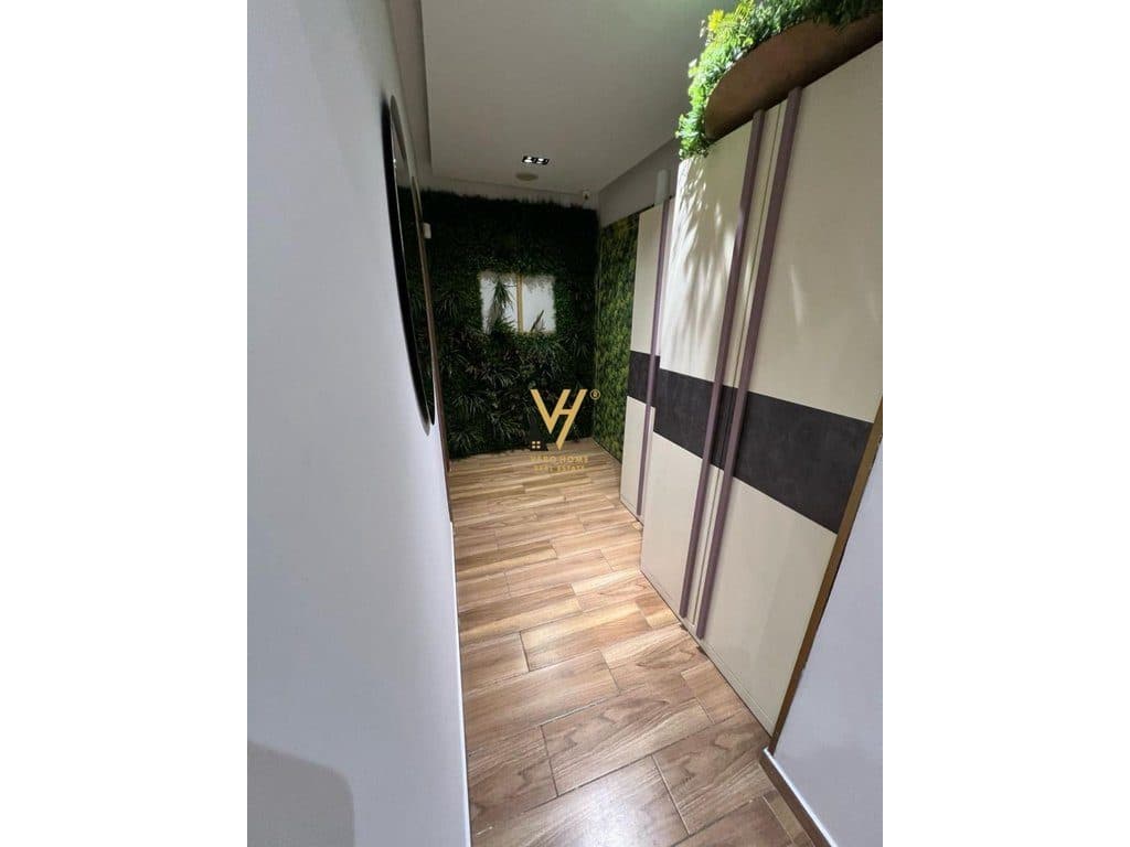 JEPET ZYRE 100M2 ME QERA TE RR.MARGARITA TUTULANI 1.000 EURO 3