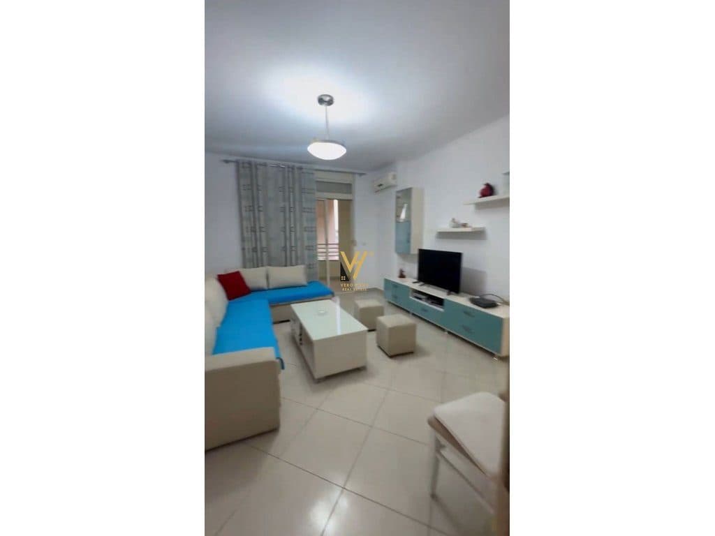 JEPET APARTAMENT 2+1 ME QERA NE DON BOSCO 600 EURO