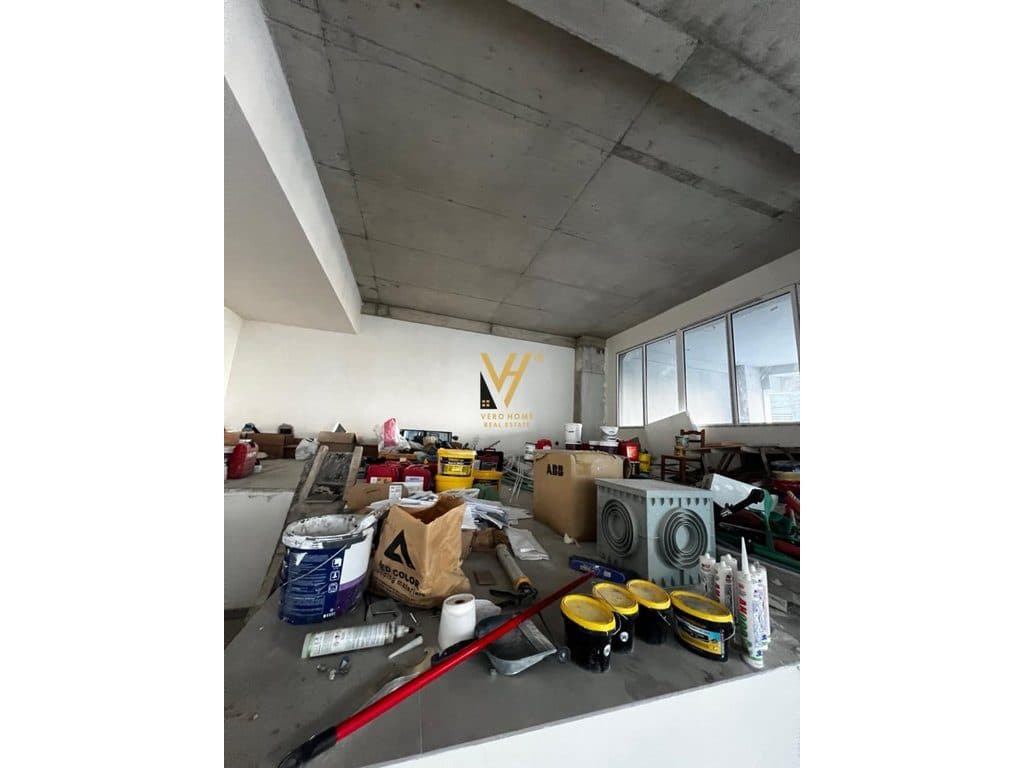JEPET DYQAN 25 M2 ME QERA TE KOMUNA PARISIT 35.000 LEKE 2