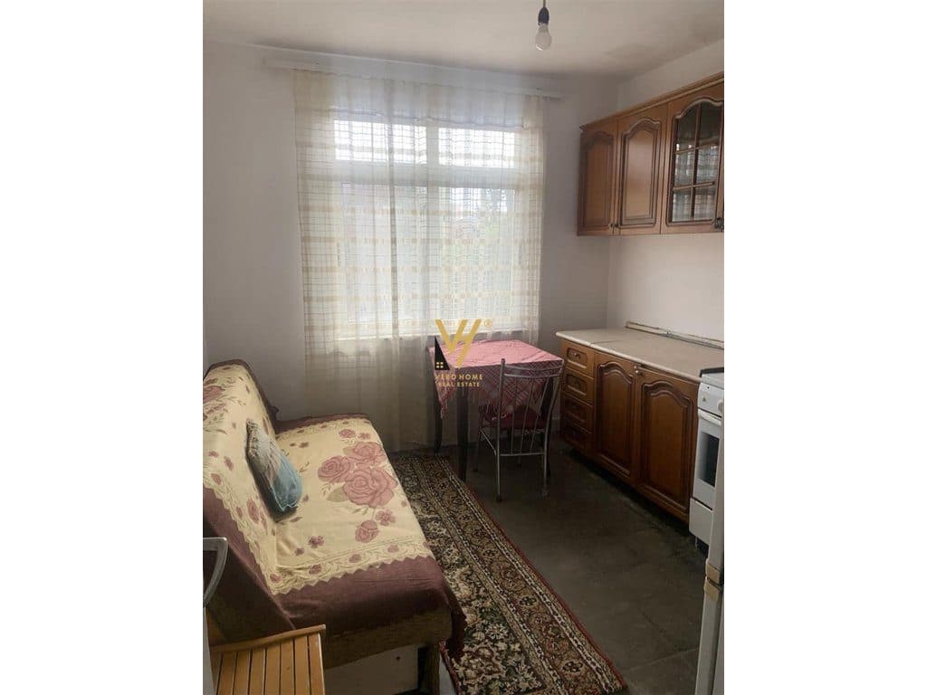 JEPET APARTAMENT 2+1+ANEKS ME QERA TE MEDRESEJA 45.000 LEKE 3