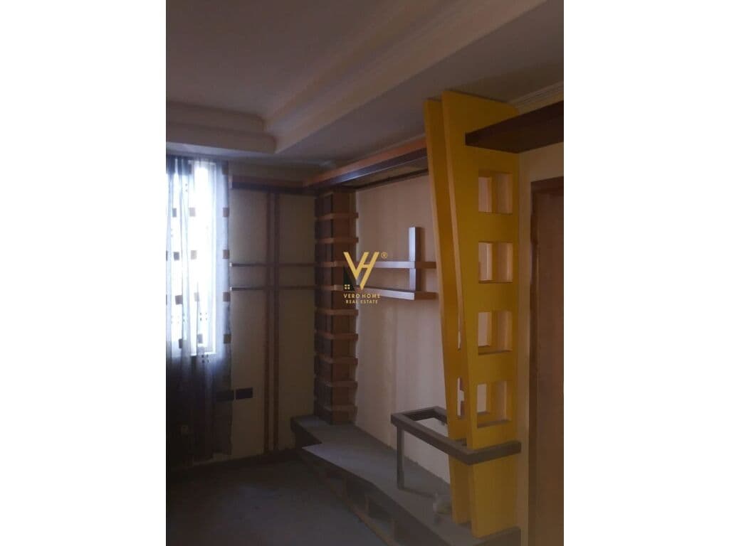 Shitet Apartament 2+1+2 te Blloku 110 m2 4