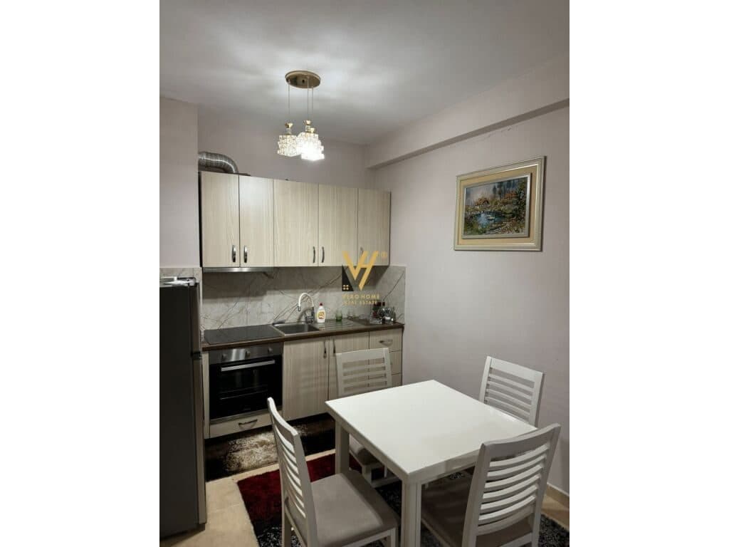 Jepet Apartament 1+1+ballkon me qera te Rruga Besim Alla , Yzberisht 70 m2 4