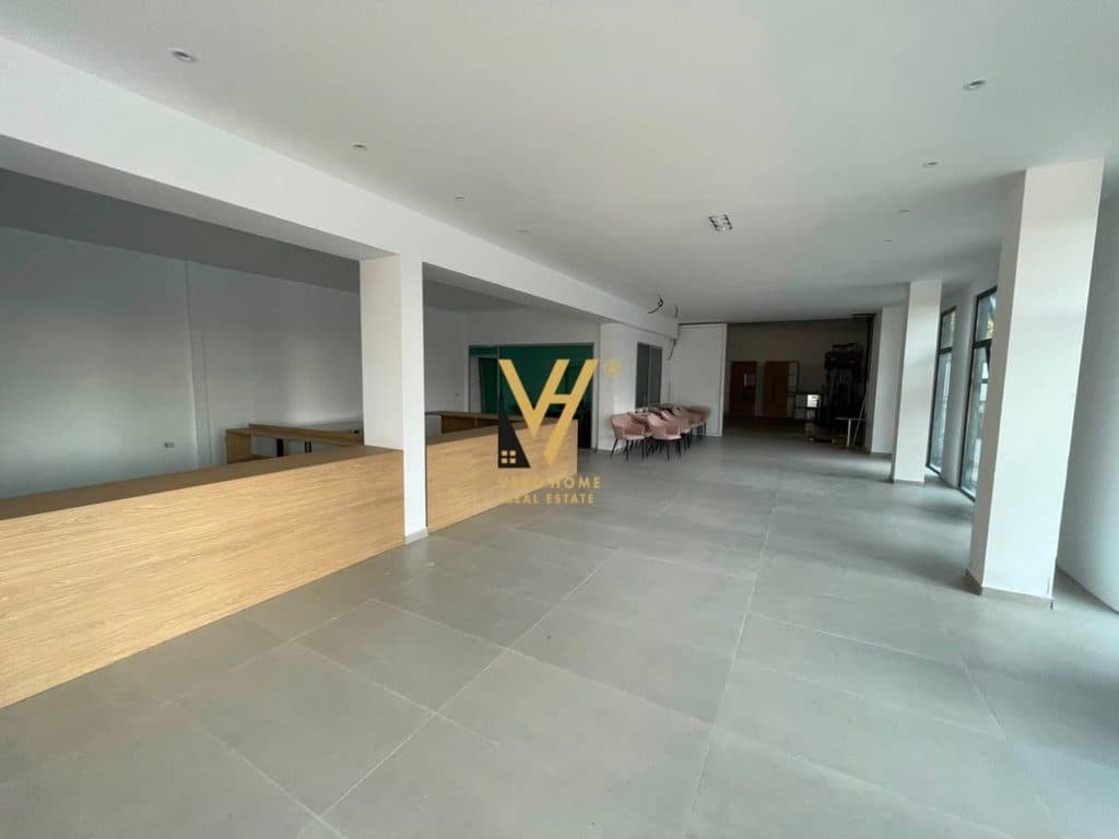 JEPET MAGAZINE 1.000 M2 ME QERA NE QAFE KASHAR 400.000 LEKE 3