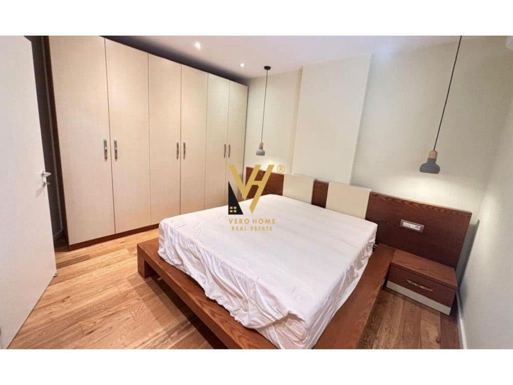 JEPET APARTAMENT 3+1+BLK ME QIRA TE SHKOLLA E KUQE 850 EURO 4