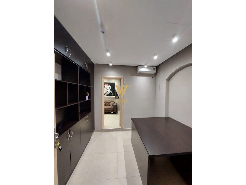 JEPET ZYRE 25 M2 ME QERA TE MYSLYM SHYRI 60.000 LEKE 2