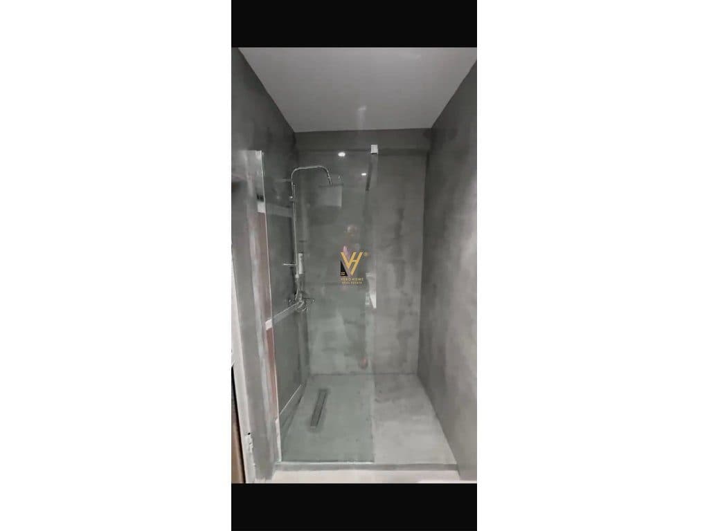 JEPET APARTAMENT 3+1 ME QIRA NE DON BOSKO 100.000 LEKE 4
