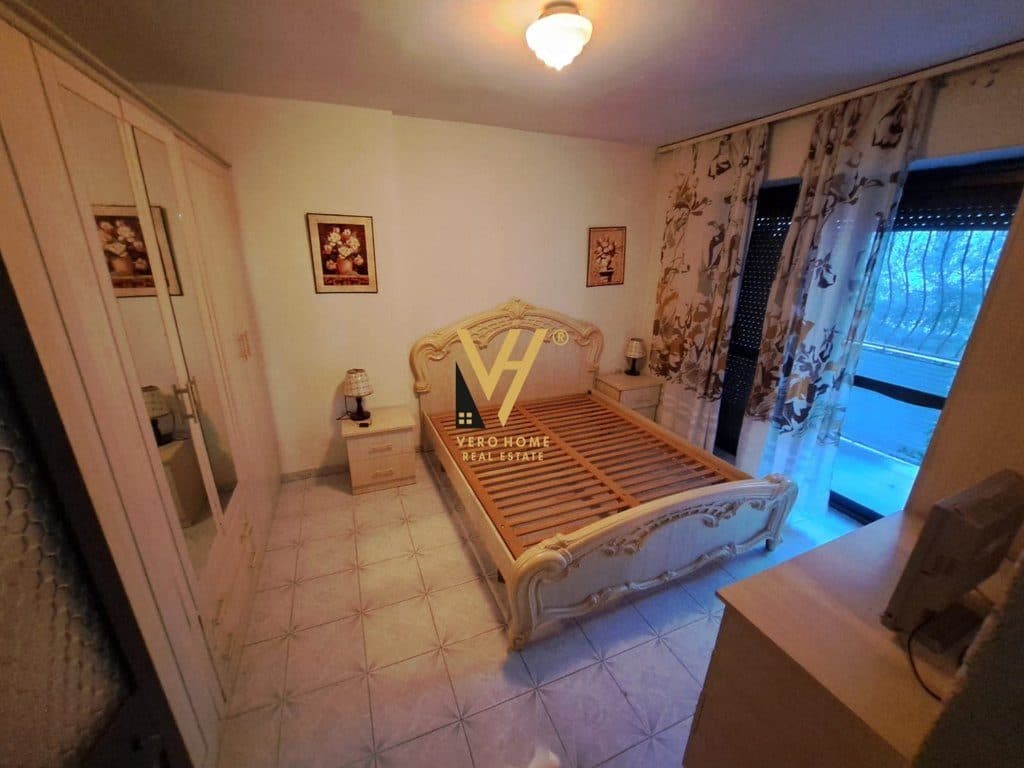 JEPET APARTAMENT 1+1+BLK ME QERA TE QYTET STUDENTI 40.000 LEKE 3