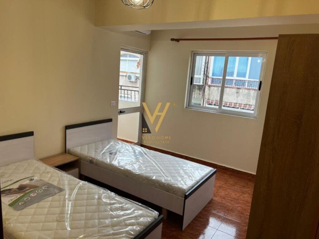 Shitet apartament 2+1+2 te Rruga Dritan Hoxha 106 m2 2