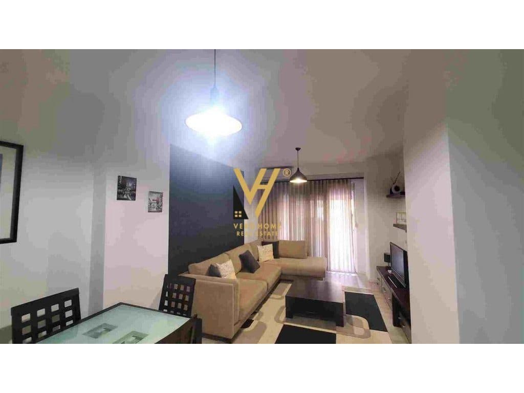 SHITET APARTAMENT 1+1+BLK TE RRUGA RIZA CEROVA 206.000 EURO 1