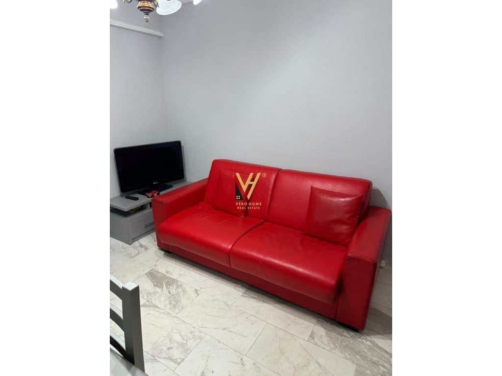 JEPET APARTAMENT 1+1 ME QIRA TE STADIUMI DINAMO 520 EURO