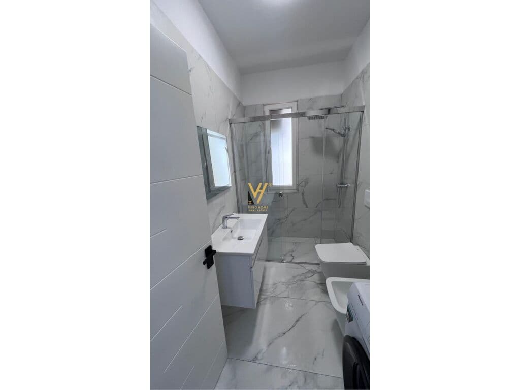 Shitet Apartament 1+1+ballkon te Kompleksi Euro 3D , Selite 67 m2 4