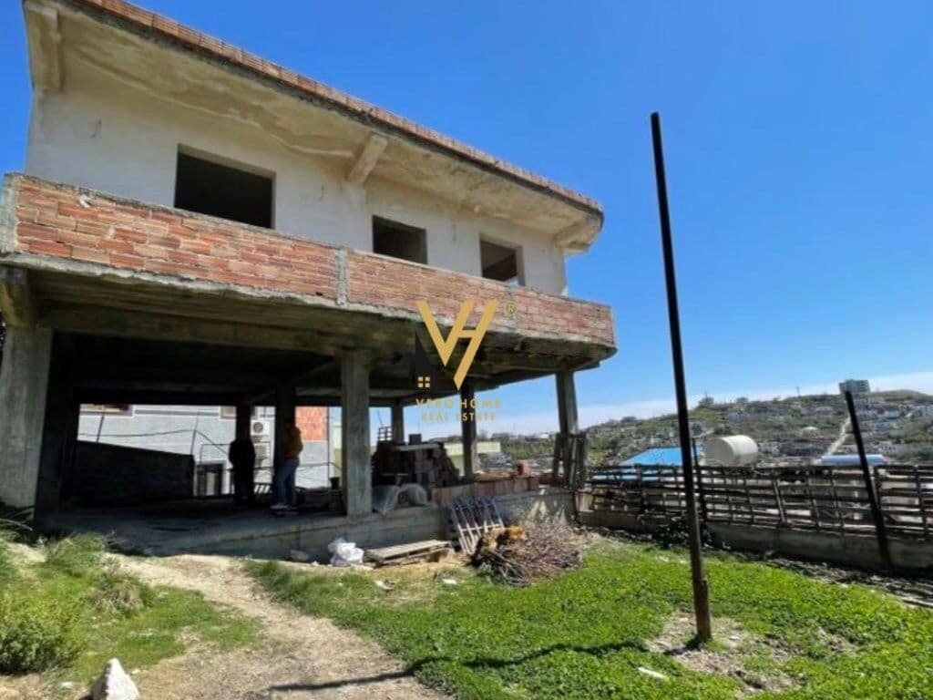 Shitet shtepi dykateshe+truall ne Durres 301 m2 4
