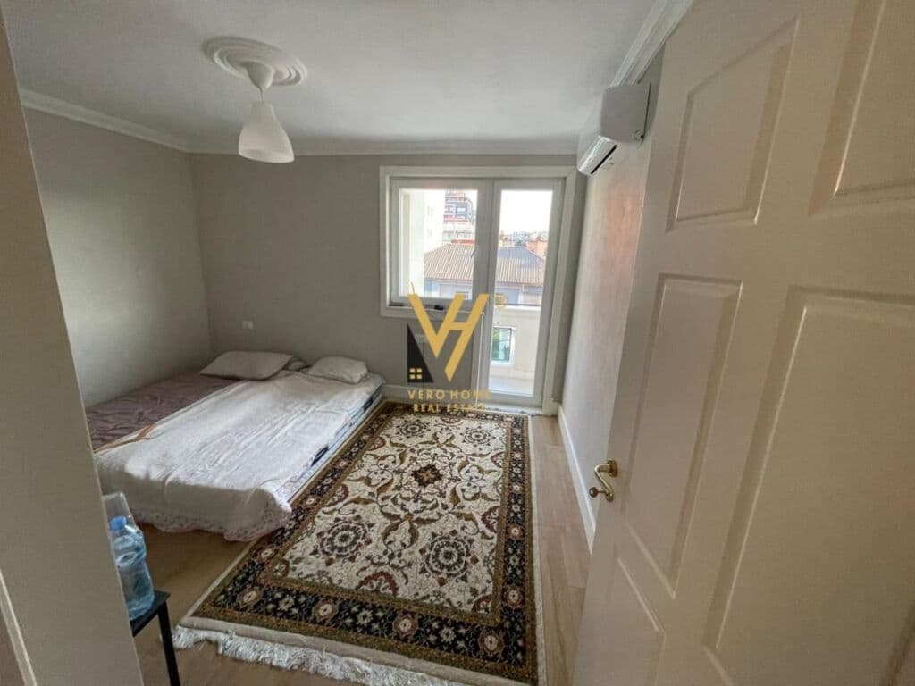 Jepet Apartament 2+1+ballkon me qera ne Bllok 100 m2 4