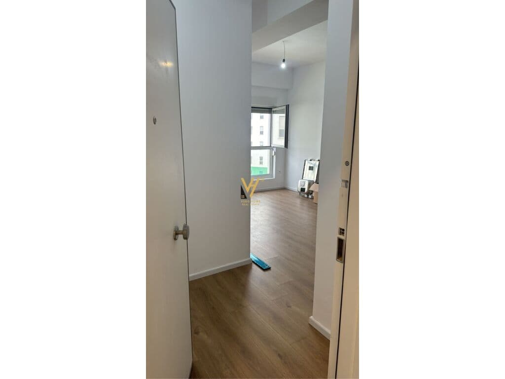 Jepet Zyre me qera te Residenca Kaimi , Ali Demi 100 m2 4