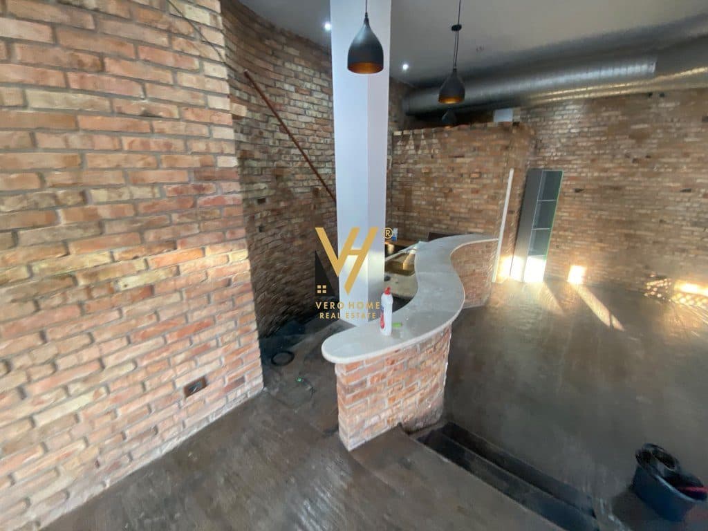 JEPET ZYRE 55 M2 ME QERA TE GOLDEN PARK, YZBERISHT 650 EURO 3