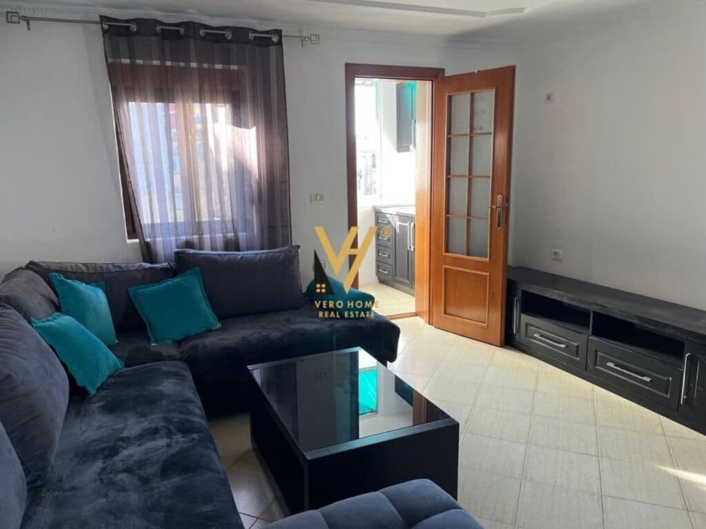Shitet Apartament 1+1+ballkon te Brryli 50 m2 4
