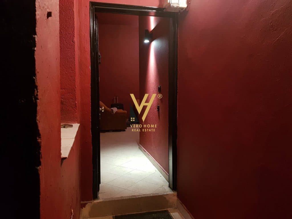 SHITET DYQAN 125 M2 NE KINOSTUDIO 425.000 EURO 3